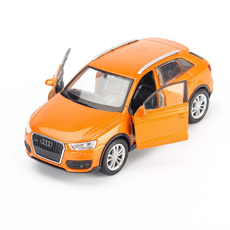 Mô hình Xe Audi Q3 1:36